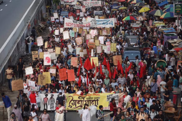মৈত্রী যাত্রায় লিঙ্গ সমতার আহ্বান, মানিক মিয়া এভিনিউয়ে হাজারো মানুষের সমাবেশ লিঙ্গ সমতা