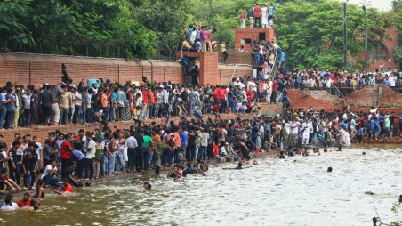 বাংলাদেশ রাজনীতি
