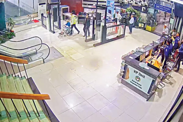 হামিদের প্রস্থান: এক নাটকীয় বিদায়ের পূর্ণাঙ্গ গল্প হামিদের প্রস্থান